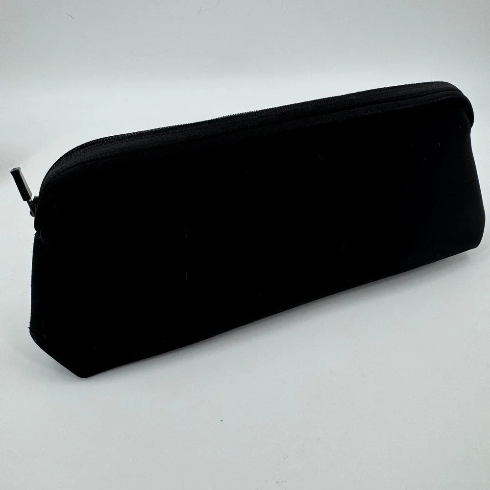 SKIMS‎ Black Embossed Logo Makeup Bag Cosmetic Pouch Travel Organizer Zipped